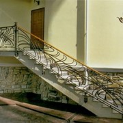 Лестницы кованые фото