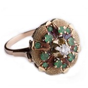 Кольцо "Цветок", украшенный изумрудами и бриллиантом