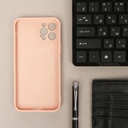 Чехол LuazON для iPhone 12 Pro, поддержка MagSafe, силиконовый, розовый фото