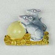 Крыски с яйцом на деньгах магнит керамика 8см уп/24 фото