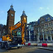 Колесный экскаватор JCB JS 200W фото