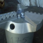 Буровое алмазное PDC 3-х лопастное долото D-175 фото