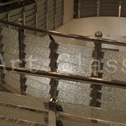 Лестницы винтовые металлические, стеклянные, каменные, из комбинированных материалов фото