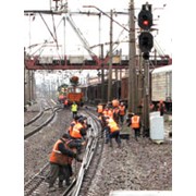 Подъемочный ремонт железнодорожного пути фото