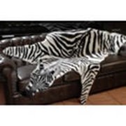 Окрашенное меховое полотно фото