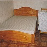 Кровать деревянная фотография