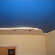 Сатиновый цветной натяжной потолок