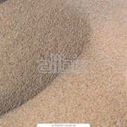 Песок чистый, для бетона, строительства фото