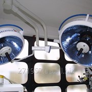 Операционная галогеновая лампа Berchtold Chromophare D560, 2 купола, 2х140000 Люкс (потолочная) фото