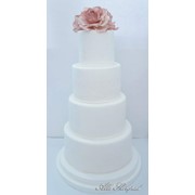 Свадебный торт с розами фото