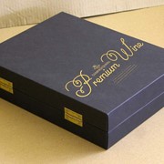 Подарочная картонная упаковка (коробка) премиум-класса для вина. Фото 2. фотография