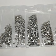 Кристаллы Стразы для ногтей смешанный размер. (серебро). фото