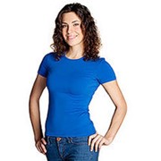 Стрейчевая футболка женская фотография