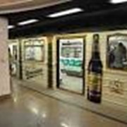 Наружная реклама в вагонах метро фото