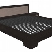 Кровать двухспальная с прикроватными тумбами