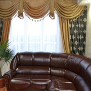Пошив штор, гардин, ламбрекенов Индивидуальный заказ Зал фото