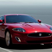 Автомобиль Jaguar XKR купе