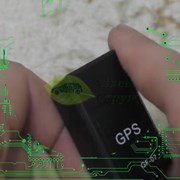 Автономный GPS трекер на автомобиль фотография