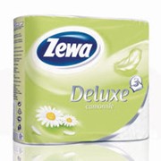 Туалетная бумага ZEWA Deluxe ароматом ромашки. Белая и цветная фото