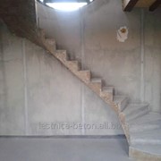 Лестница бетонная гладкоподшитая без просветов