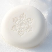 Hokkaido Coroku White Snow Fairy Natural Soap for face ? body Натуральное мыло для лица и тела с лошадиным маслом, 100 гр фото