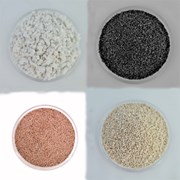 Песок разных цветов и размеров фотография