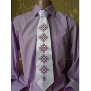 Краватка з вишивкою ручної роботи фото