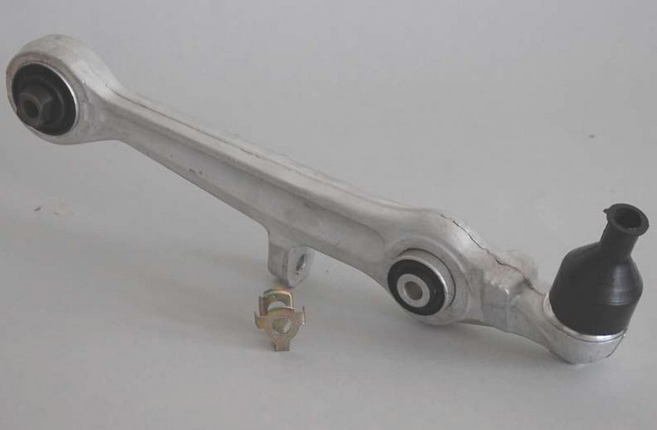 Скобы на нижних рычагах пассат б5. Рычаги подвески пассат б5. Рычаг передней подвески ауди а6 с5. Нижний прямой рычаг пассат б5. Передний нижний продольный рычаг ауди а 5.