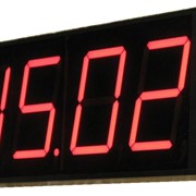 Электронные часы для помещений на семисегментных индикаторах фото