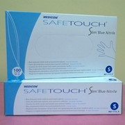 Перчатки нитриловые Medicom SafeTouch® Slim Blue Nitrile размер S фото