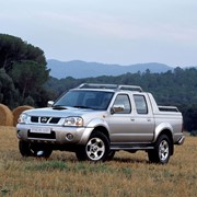 Коммерческие автомобили Nissan Pick-up фото