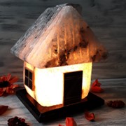 Солевая лампа “Соляной домик“ 4-6 кг фотография