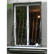 Решетка уличная защитная для окна №5 фотография