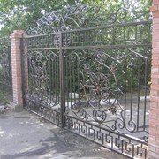 Ворота с художественной ковкой 1 фото