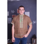 Вышиванка мужская с коротким рукавом “Бурштин“ фотография