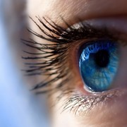 Контактные линзы на заказ фото