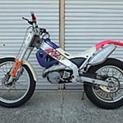 Мотоцикл кроссовый Honda TLR 260 цвет белый фиолетовый
