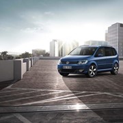 Автомобиль Volkswagen Touran