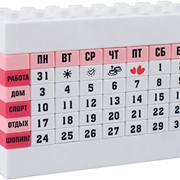 Настольный календарь в форме конструктора лего фотография