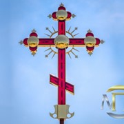 Кресты с фацетированными витражными элементами