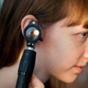 Индивидуальная настройка и подбор слухового аппарата фото