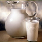 Молоко козье органический продукт .