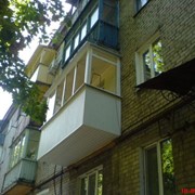Ремонт и строительство балконов в Кривом Роге, обшивка, утепление, сварочные работы на балконе фото