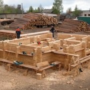 Производство деревянных домов ручной рубки фотография