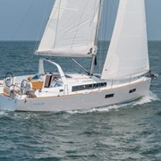 Парусные яхты Beneteau Oceanis 38