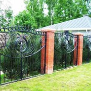 Забор для дома кованый мод 02 фотография