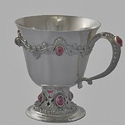 Серебряная чашка “Корунд“ фото
