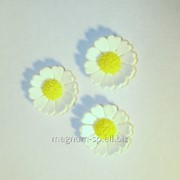 Фигурка из мастики Цветок Ромашка d 40 белая фото