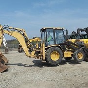 Аренда трактора с навесным оборудованием фото