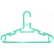Вешалка плечики для одежды из пластика детская, с перекладиной и крючками, ширина 280мм, цвет зеленый. MD-ТЕ–05.gn фото